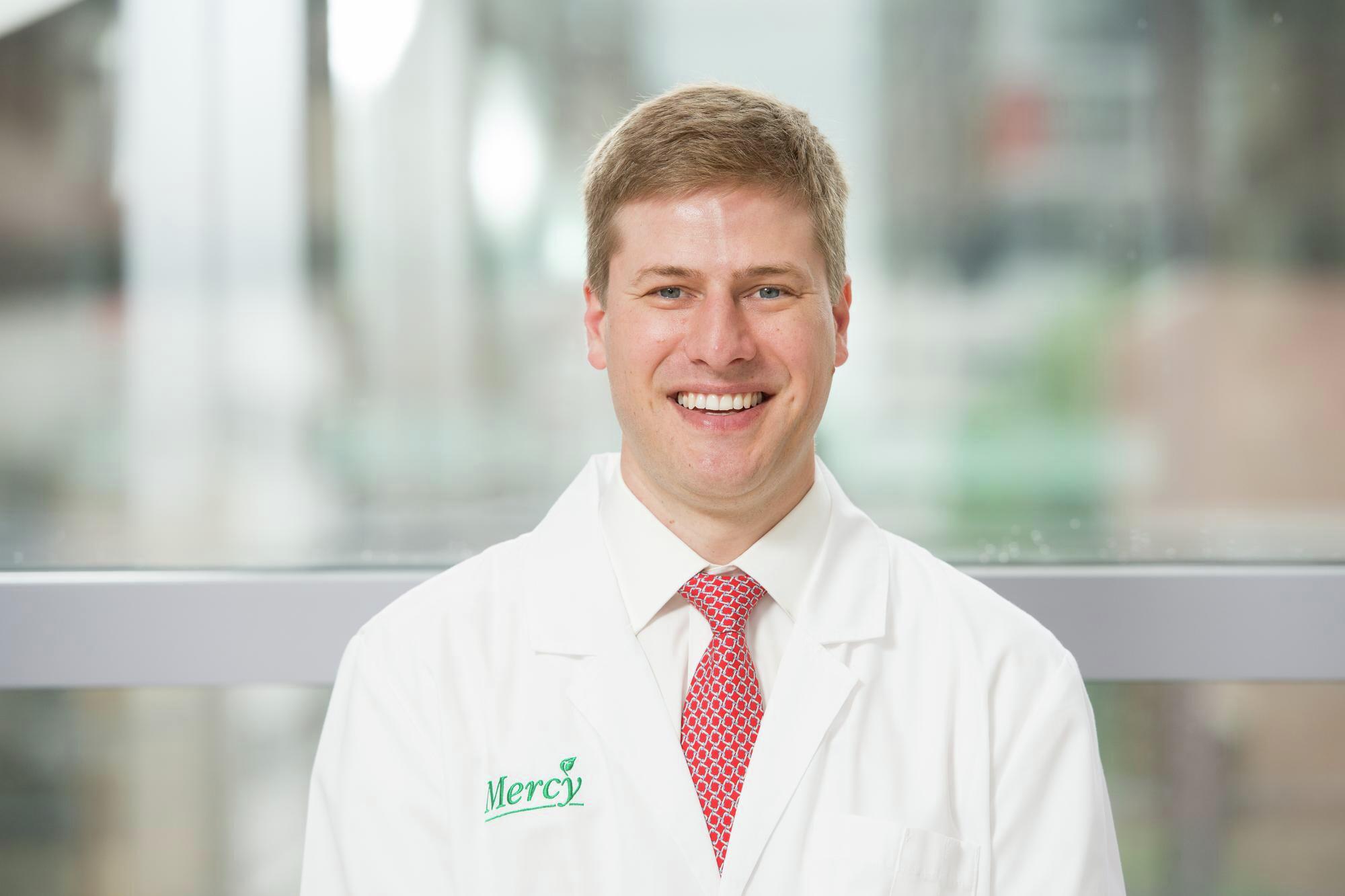 Treating Carpal Tunnel Syndrome with a Tunnel Brace Dr. Clayton