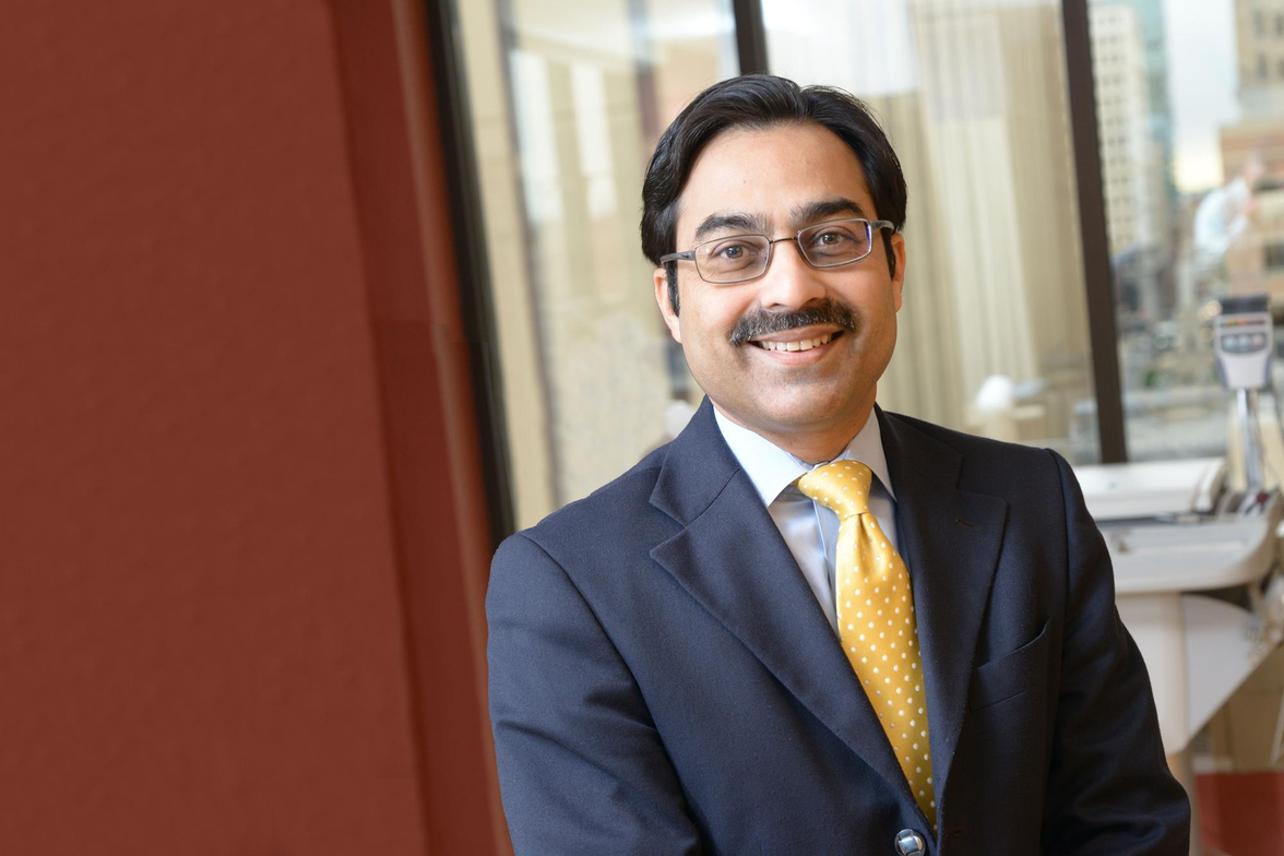 Anurag_Maheshwari_DHLD_Spirit_Awards_2012_6857 (1).jpg