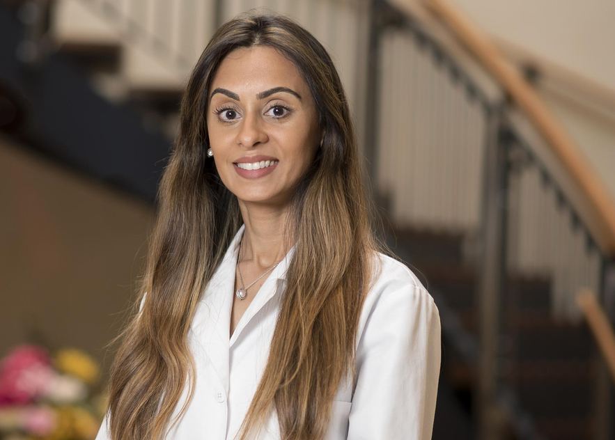 Patel_Labcoat_Staircase_4.5.2017_Women's Imaging_Commercial_4.3.17_7.jpg