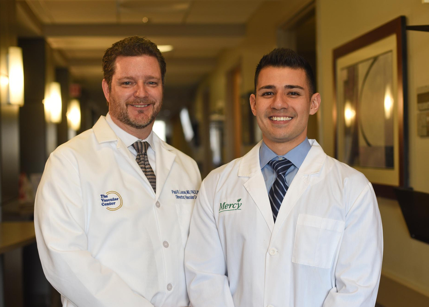 Noori_Lucas_Labcoat_Interior_Vascular_Hallway_2 Shot_7.15.2020_MMC-5892.jpg