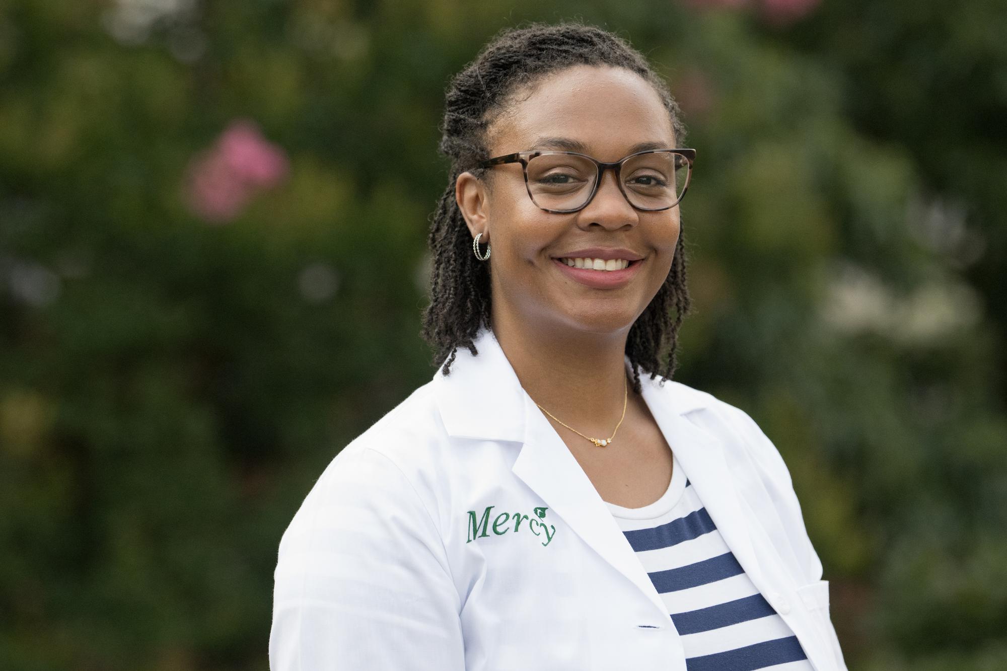 Jasmine CRNP OB/GYN Nurse Practitioner Mercy Medical
