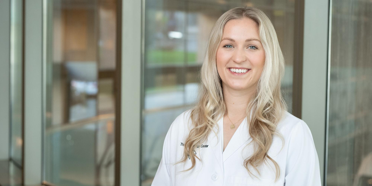 Alexandra Economos Profile Image